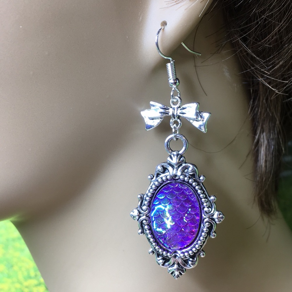 Mermaid Scales Earrings - Picture 3 of 9